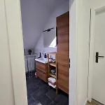 Zentrale Wohnung, Haustiere- Und Kinderfreundlich * Weener