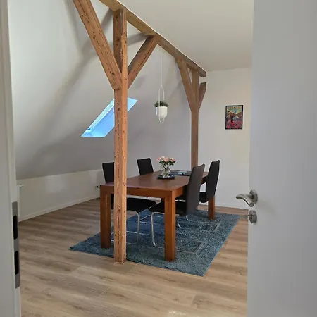 Zentrale Wohnung, Haustiere- Und Kinderfreundlich * Weener