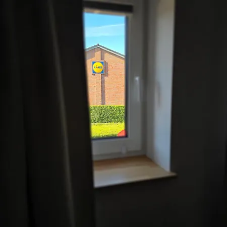 Zentrale Wohnung, Haustiere- Und Kinderfreundlich *