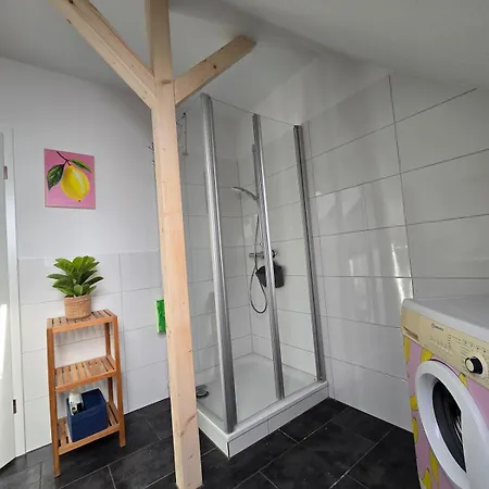 Zentrale Wohnung, Haustiere- Und Kinderfreundlich Lägenhet Weener