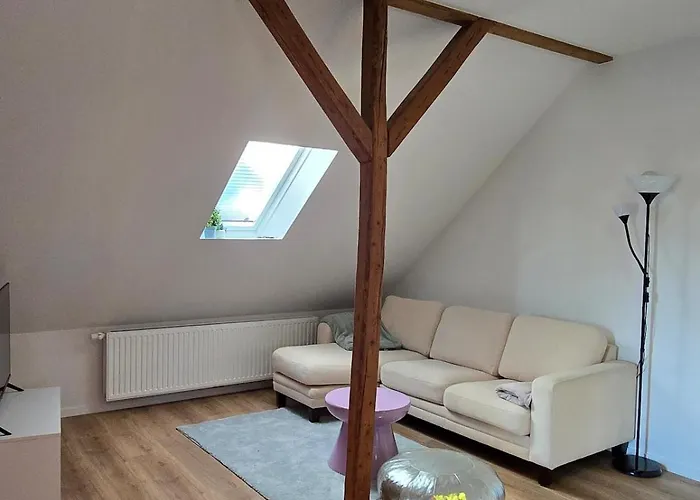 Zentrale Wohnung, Haustiere- Und Kinderfreundlich Apartman *